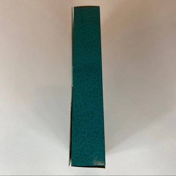 NEW Victorian Elegance Barbie Special Edition - Picture 5 of 12